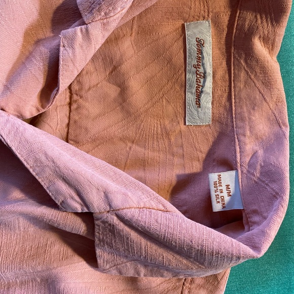 Tommy Bahama Tropic Isles 100% Silk Textured Camp Shirt, Mango, Size Medium - Picture 6 of 13